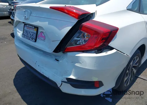 2018 Honda Civic Ex z USA, uszkodzony, nr VIN 2HGFC2F75JH564887